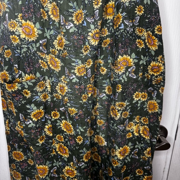 Natural Life Floral Wide Leg Jumpsuit - Picture 3 of 7